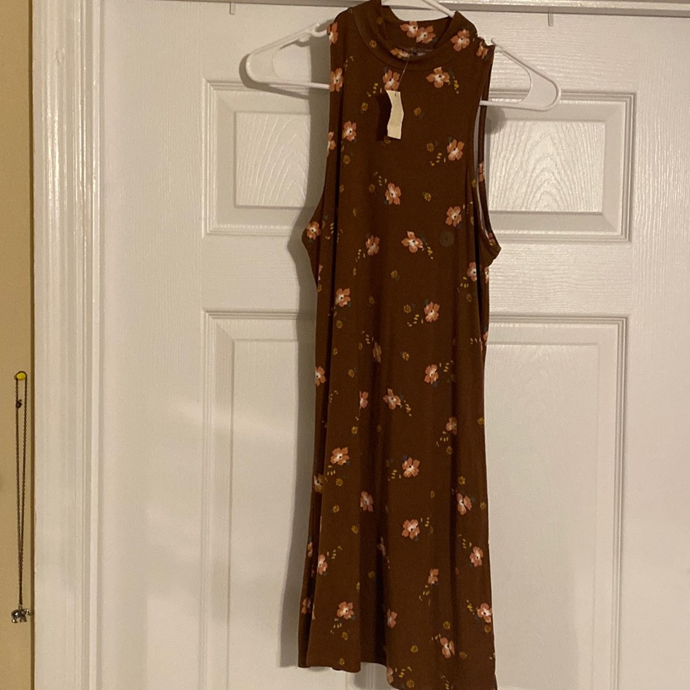 Cute Brown Dress. Very Soft and Thin. Brand New.